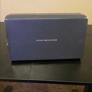 Tommy Hilfiger Dark Blue Shoe Box